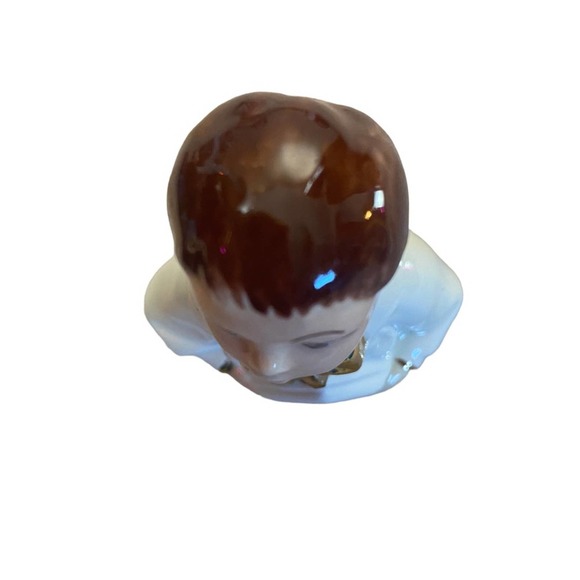 Vintage Christmas choir boy in robe with bible - Picture 4 of 6